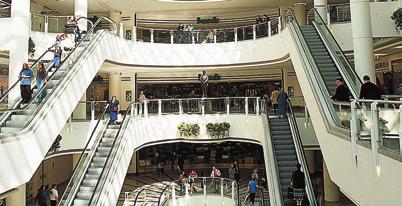 ) b lighting systems in shopping centres Manual source-changeover system This is the most simple type.