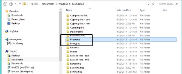 Display the contents of the folder called File status.