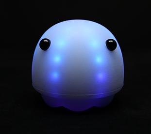 Beatbots s Ploomi A glowing, touch-sensitive, interactive robotic character http://beatbots.net/ploomi Intellectual Property Utility Patent: U.S. Patent No.