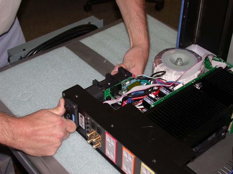 When replacing the power cartridge, support