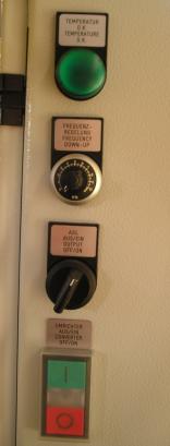 6. Operator's controls Operator's controls 6.1 FUE 10 Green LED for temperature indicator.