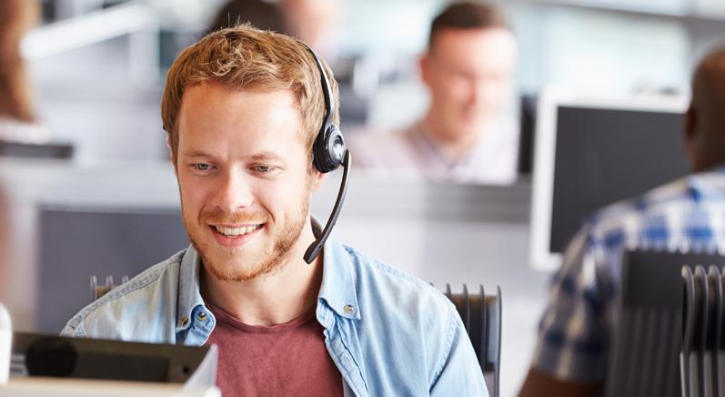 CALL CENTRE SETUP Set up your VoIP Call Centre so that you offer the most enjoyable and efficient customer service possible.