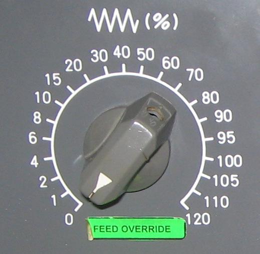 31 32 Turn the FEED OVERIDE to ZERO%. Press CYCLE START.
