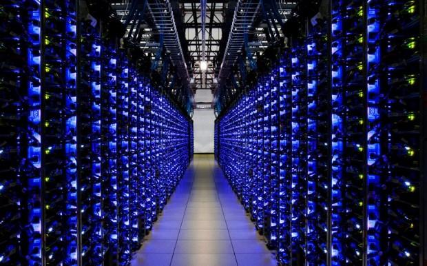 Data Centers Amazon AWS hosts 46,000 servers