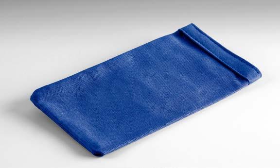 Custodie in stoffa Fabric cases CM/02/BLU Custodia in stoffa di colore blu (10 cm) Blue fabric case Vista frontale Front view Vista