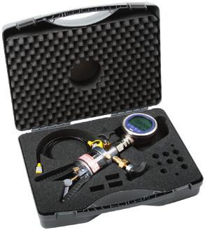 hydraulic hand test pump; 0 700 bar (0... 10.000 psi) Available measuring ranges see specifications Basic version incl.