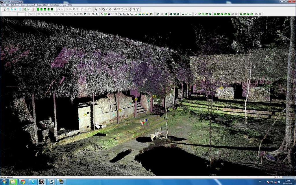 6 View of the point cloud of the Acropolis courtyard, with the pixels assigned to the points (Zacarías Herguido, 2012) We compared the new plans with the