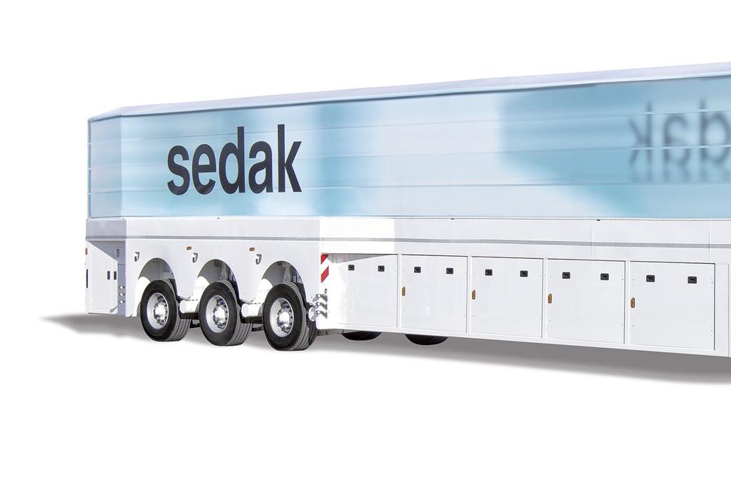 innovative logistics for oversize glass With a customized inloader, sedak optimizes the handling of oversize glass. The new 23 m long inloader now delivers glass units up to 16 m.