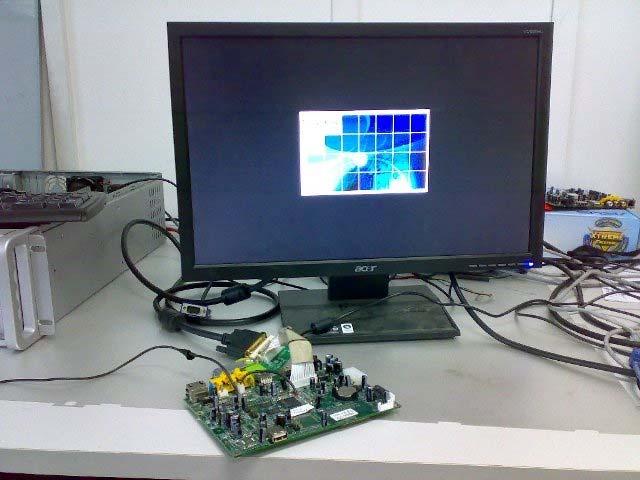 24. Display DVI PC monitor through
