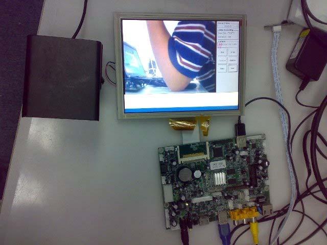26. Analog camera AV In and display on LCD