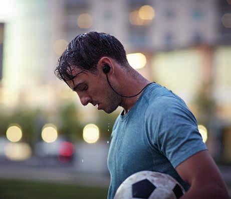 SPORTS HEADPHONES SOUNDSPORT PULSE WIRELESS HEADPHONES Push your workout to the next level with
