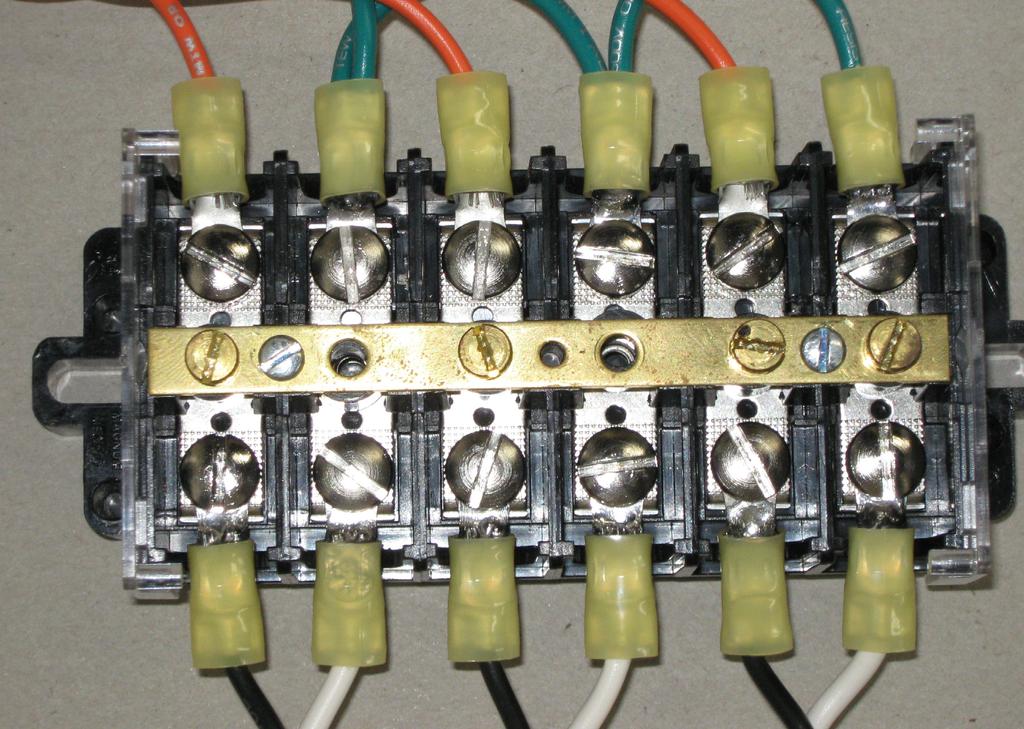 4: Electrical Installation 9. If necessary, repeat steps 4 through 8a until all CTs are shorted. Figure 4.7: EI SB-6TC with All CTs Shorted Properly 10.
