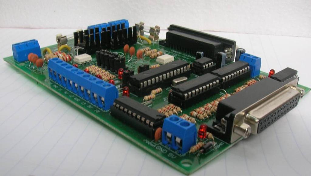 C33- MULTIFUNCTION ROUTER BOARD Rev. 2 User manual Rev. 1 1. Overview This card provides an easy way of interfacing your router based spindle with your steeper motor driver board.