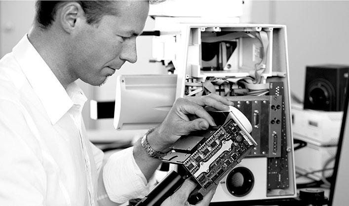 Count on Service in the True Sense of the Word Because the ZEISS microscope system is one of your most important tools, we make sure it is always ready to perform.