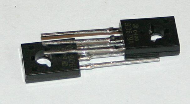 Place and solder the two BD679A darlington transistors.