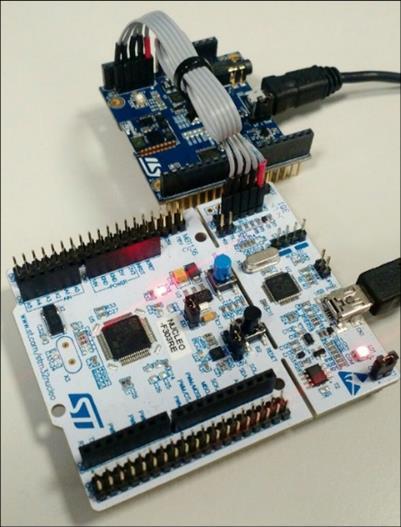 Be sure that CN2 Jumpers are OFF and connect your STM32 Nucleo board to the SensorTile Cradle through the provided cable paying attention to the polarity of the