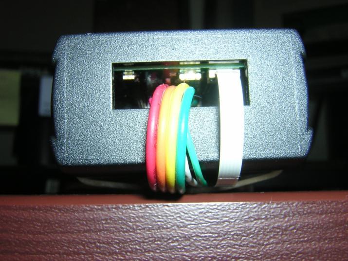 It also shorts pins 4 & 5 of the 5-pin non-zif flex lead cable together.