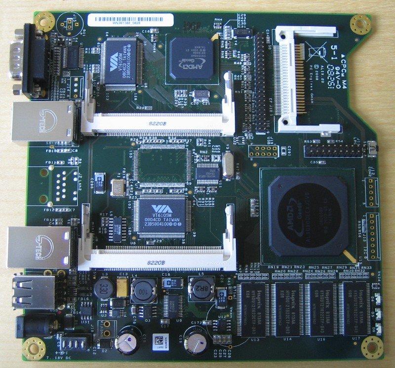 CPU: 500 MHz AMD Geode LX800 RAM: 256 MB DDR DRAM Storage: CompactFlash socket LAN: 2 x FastEthernet 10/100 Mbps USB: 2 x USB 1.1 Slika III.