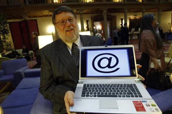 What killer app helped the internet take off? Email 1972 - Ray Tomlinson is credited with inventing email. He worked for Bolt Beranek and Newman as an ARPANET contractor.