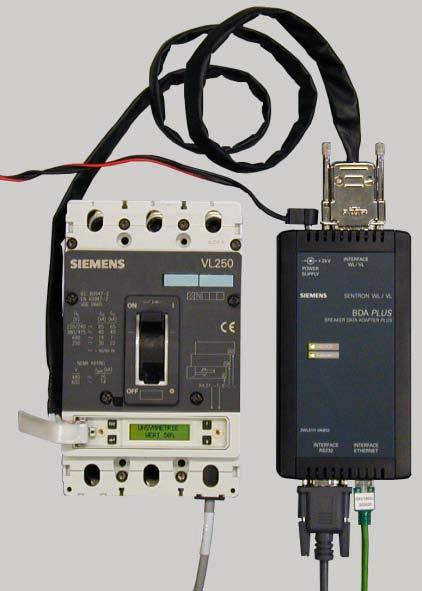 When the boot-up process is complete, the DEVICE LED switches to green, while the c LED switches to green or is extinguished, depending on the connection.