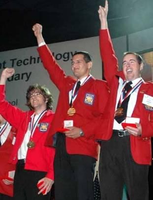 2005 Sliver Medalist: My Involvement in SkillsUSA Helped Me Gain Confidence in My Abilities Kat Kolmo, 2005 SkillsUSA silver medal winner, says the training she received in the Networking Academy,