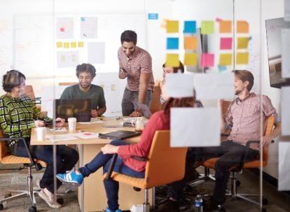 HPE Services to help Service Providers Advisory Services : Understanding business goals and helping you deliver business driven transformational services Help design new services leveraging Azure and