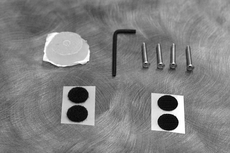 Parts Included with the ClearCube 1 - Torx screwdriver 4 - Torx head machine screws 1- DC/DC Mounting Bracket 1- DC/DC Relocation Cable 2 each - Machine screws, plastic spacers,