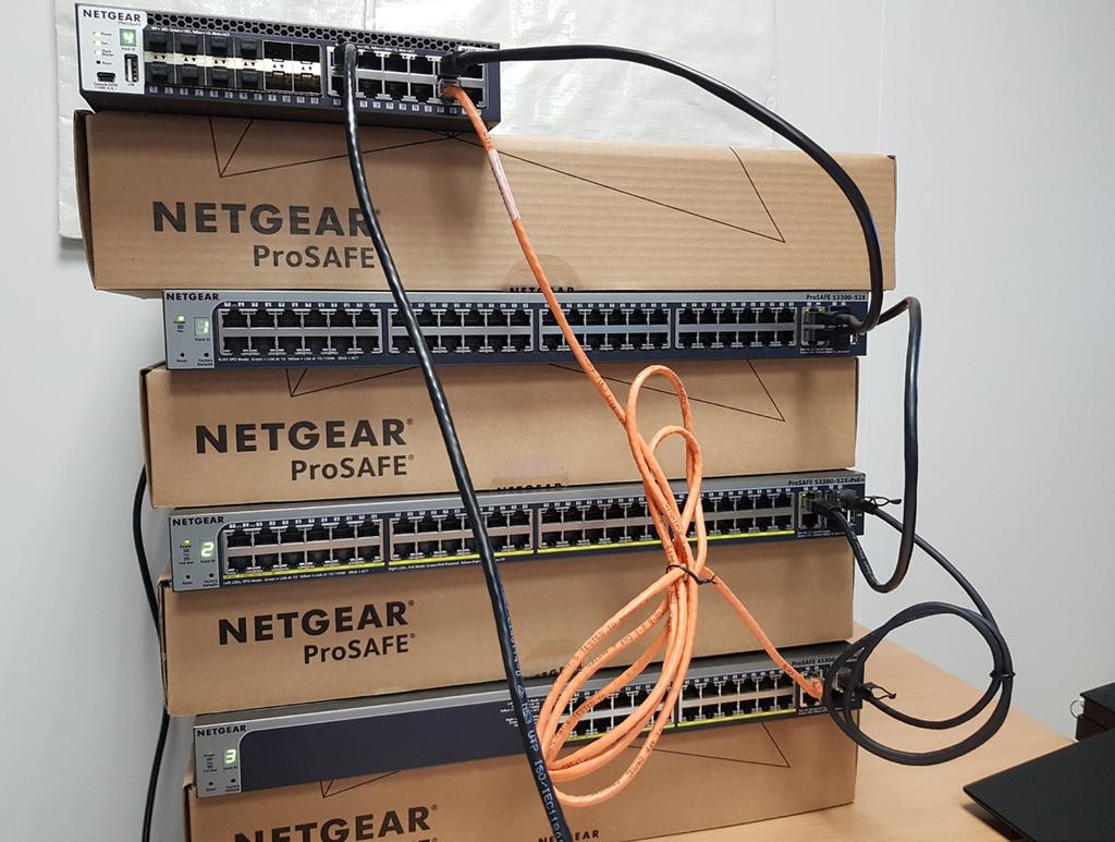 After the reload (reboot), the M4300 switch now is the Stack