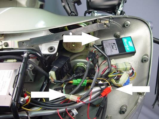 2. Position component terminal in the proper mounting position, inside fairing, under the Yamaha main radio component terminal.