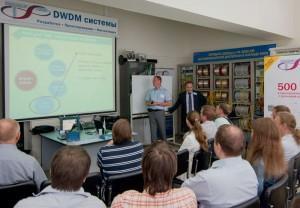 Training & Education We lead regular scientific and technical workshops on the basis of our laboratory Joint work with leading Russian universities: MIPT, MSU, MTSU Complete course of DWDM systems: