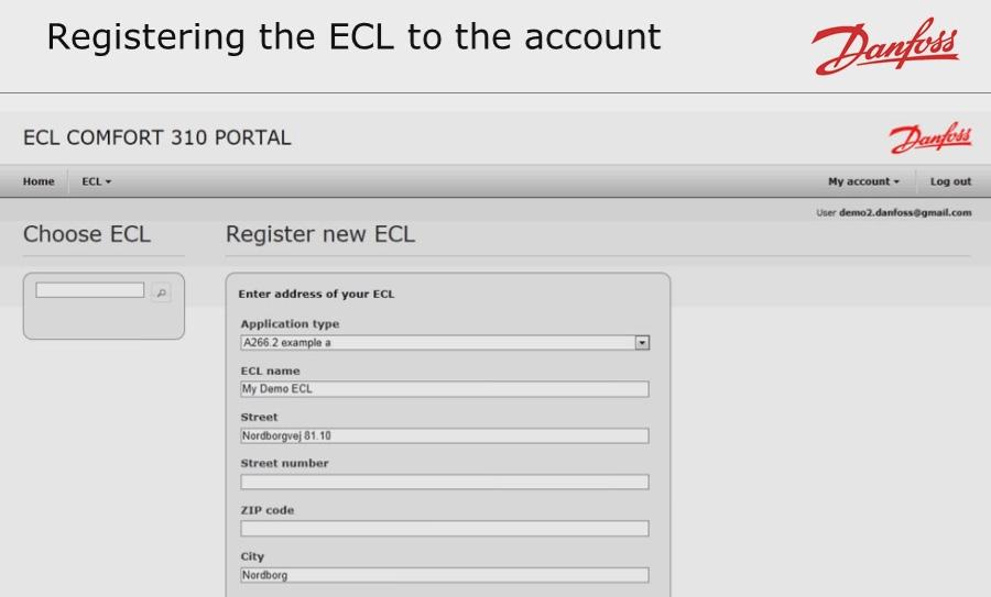 The ECL Portal automatically configures its user interface based on the application installed in the ECL Comfort 296 / 310 controller. In this example an A266.2 application key is installed.