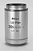 The objective with "LU" marking is suitable for DIC microscopy. When using the episcopic rotatable polarizer and the rotatable analyzer, set the direction of polarization for DIC microscopy. (See 3.