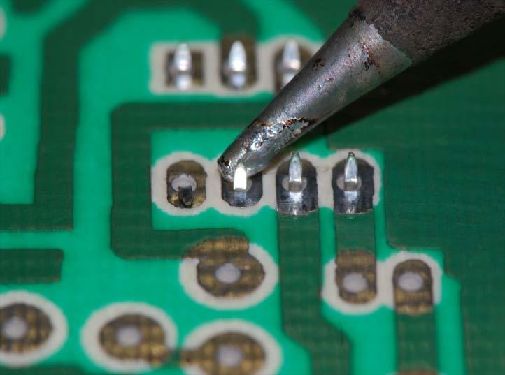 Soldering -You need HEAT not force!