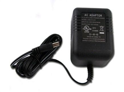 S E R V I C E S A C T I V A T I O N Black power adaptor The power adaptor should be plugged into a conventional power outlet and into the Modem / Tilgin in order to receive services on the estate.