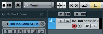 4 Press [ADD INST TRACK] ([SYN COMP]) on the MX49/MX61 to display the Add Instrument Track dialog in the Cubase project window. 5 Select a VSTi by using the Cursor buttons of the MX49/MX61.
