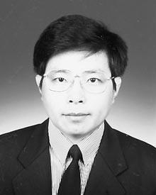 degree from the University of Science and Technology of China, Hefei, China, in 1994, and the M.A.Sc. degree from Shanghai Institute of Technical Physics, Shanghai, China, in 1997.