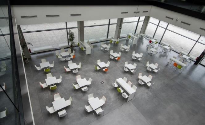 CityCube level 2 Cube Café Standard furniture arrangement Inside: 22 seating areas 1 comprising 4 chairs each 4 high tables with 6 bar stools each Outside: 26 seating areas comprising 4 rattan chairs
