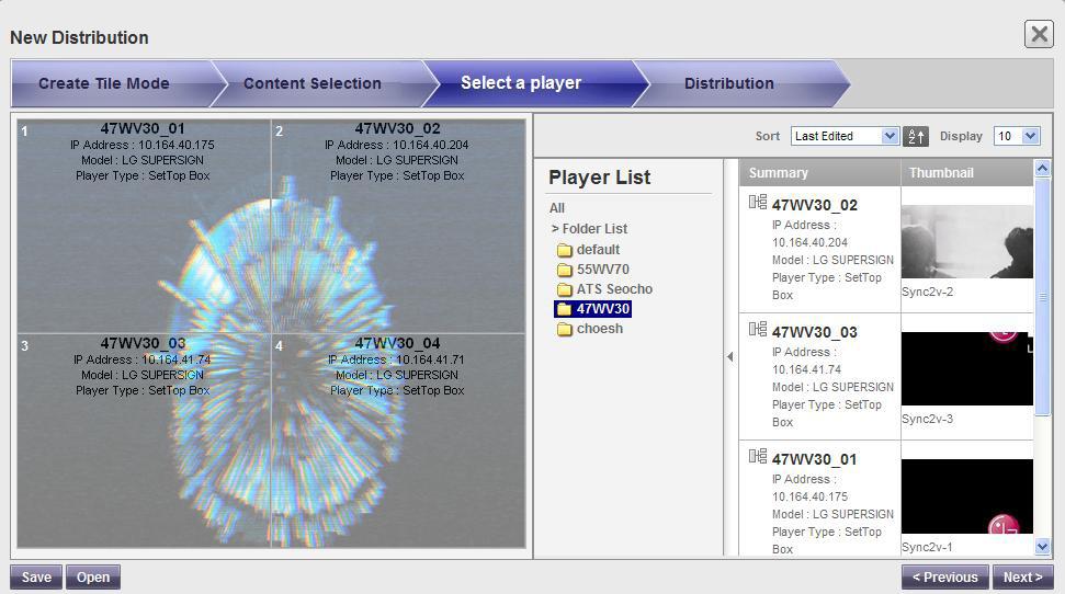 SuperSign Server 101 9 On the [Select a player] screen, assign a player to a cell of the tile you want.