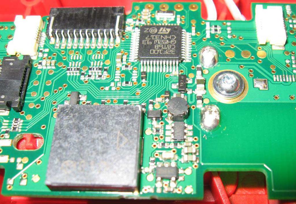 7) Remove the mainboard screw and the whole board. 8) If you like to remove the endpiece it is now time to do it.