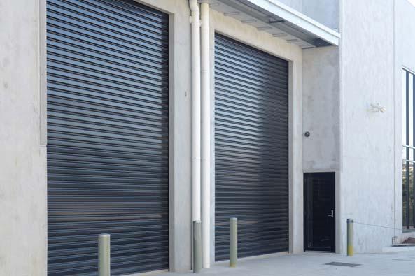 FEATURES Interlocking steel slats Optional vision/ventilation DOOR DIMENSIONS Maximum Height: 6500mm Maximum Width: 10000mm NOTE: Maximum door dimensions may vary