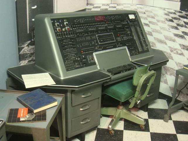 UNIVAC - UNIVersal Automatic Computer The first commercial computer UNIVAC was delivered in 1951 designed at the outset for business and