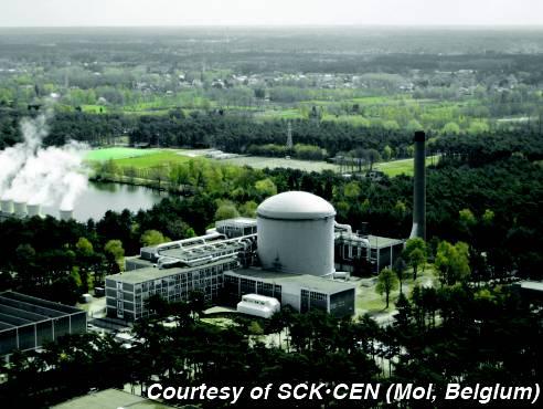 SoLid : Neutrino Physics at a Belgian reactor