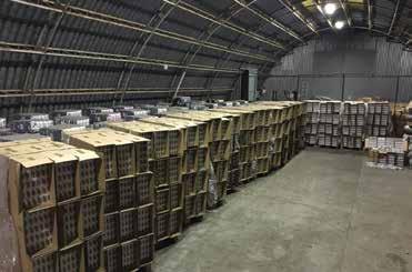 COLNÉ NOVINKY PARÁDNY ÚLOVOK Colníci z KÚFS zadržali začiatkom januára v Dunajskej Lužnej maďarský kamión, v ktorom bolo 20 400 kusov kartónov cigariet (viac ako štyri milióny kusov).