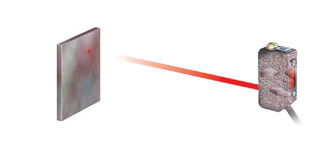 However, the PZ-M/V multi-functional reflective type offer almost the same detecting distance for all targets.