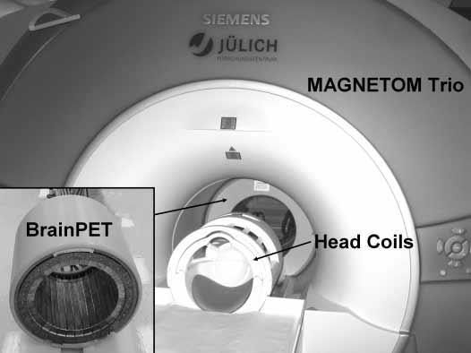 3. Materials and Methods 3.1. The MR-BrainPET Scanner The clinical data analysed in this work was acquired with the Siemens 3T MR- BrainPET system. As mentioned in Section 2.