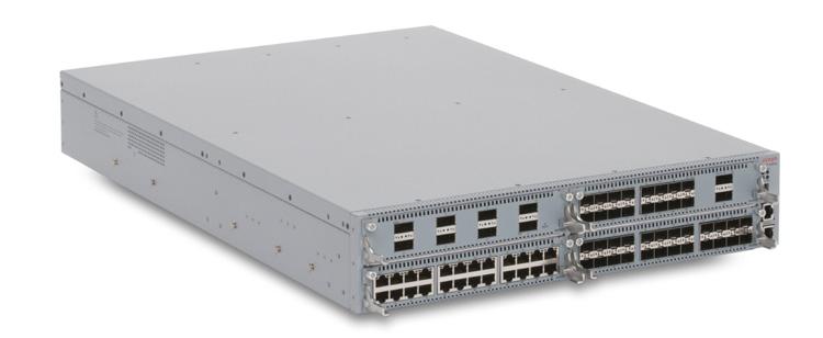 VSP 8404 4-slot Switch Front View Rear View 8408QQ Ethernet Switch Module 8418XSQ Ethernet Switch Module 8424XS Ethernet Switch Module 8424XT Ethernet Switch Module The VSP 8000 Series features tight