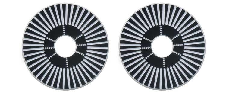 These disks are manufactured out of high quality laminated color plastic to offer a