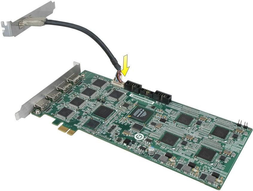 Connect the HDMI output kit to HDC-304E board 2.
