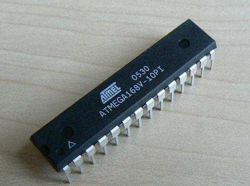 Popular Microcontrollers AtMega168 Developed