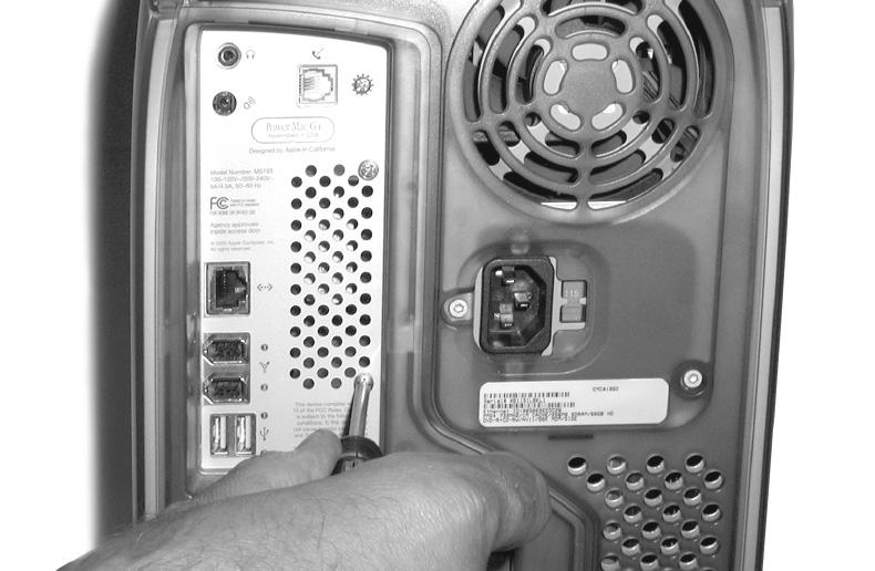 Installation Digital Audio Models Reinstall Fan Assembly and Close Computer Support Note: The processor operates reliably in Power Mac G4 Digital Audio models with or without a fan covering the.